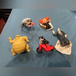 Hotel Transylvania 2 McDonald’s toy lot